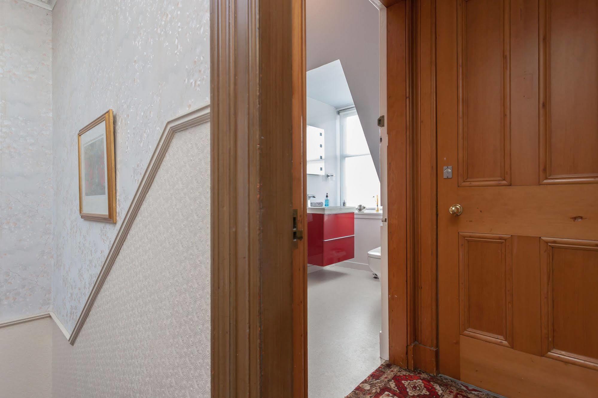 Kingsley Guest House EDI Exterior foto